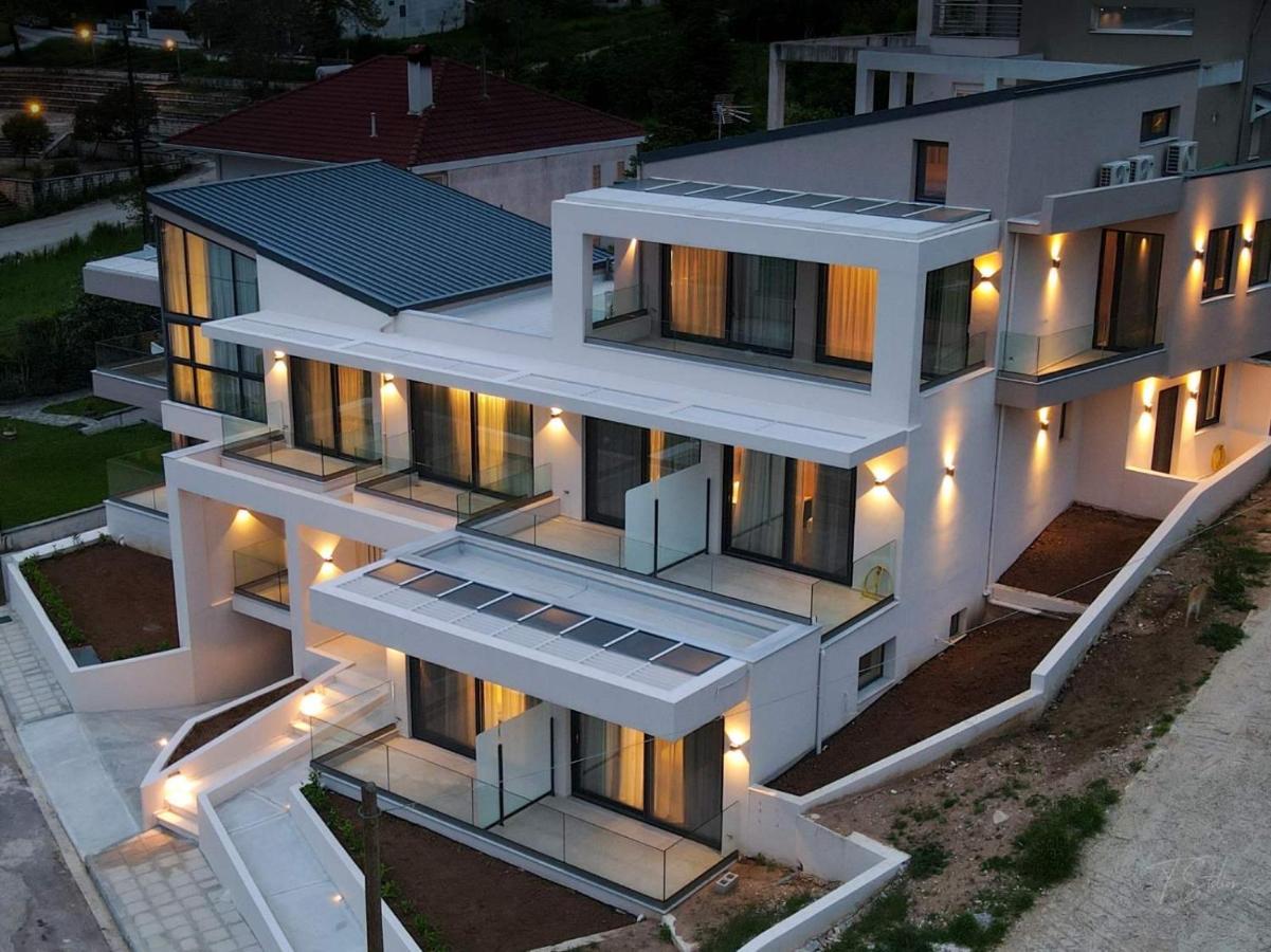 City Hill Luxury Apartments Ioánnina Eksteriør bilde