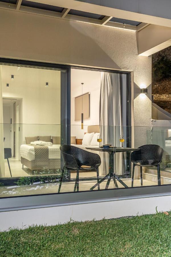 City Hill Luxury Apartments Ioánnina Eksteriør bilde